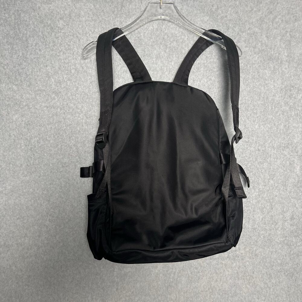 LULULEMON New Crew Backpack 22L Black New With Tags - Picture 5 of 5